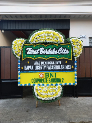 Papan Bunga Duka di Mangkukusuman